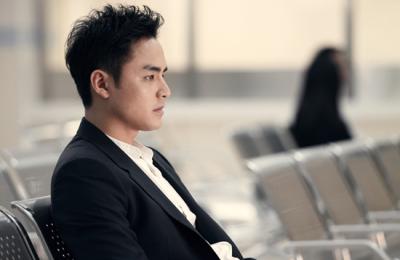 开云电竞:为抢生意泼油漆恐吓竞争者 张柏芝父亲被捕(图3) 开云电竞