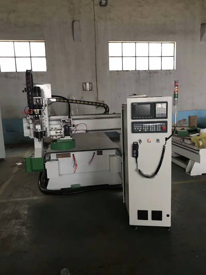 鹿晗:不和利物浦球迷做朋友 网友翻出其与詹俊合影_开云电竞