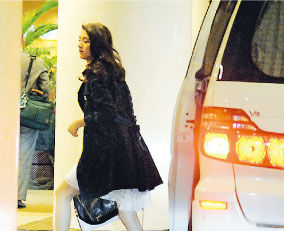 鹿晗:不和利物浦球迷做朋友 网友翻出其与詹俊合影_开云电竞(图3) 开云电竞