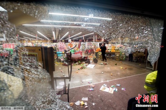 英超-太刺激!曼联0-2变3-2 谢菲联小将90分钟绝平‘开