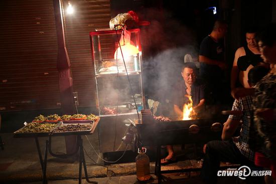 曝钟汉良已有孩子 被问何时生二胎：要深思熟虑“开云电竞官方网